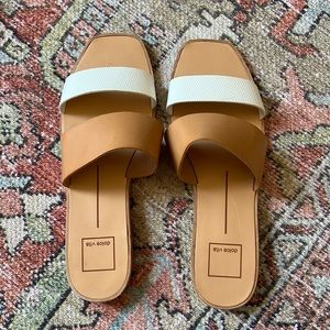 Dolce vita sandals